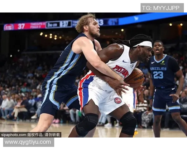 怀念传奇球员迈克尔雷理查德森逝世享年70岁致敬其辉煌篮球生涯 怀念传奇球员迈克尔雷理查德森逝世享年70岁致敬其辉煌篮球生涯