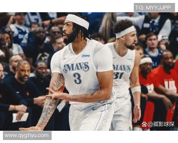 基德强调浓眉不仅进攻出色其防守能力同样对球队至关重要 基德强调浓眉不仅进攻出色其防守能力同样对球队至关重要