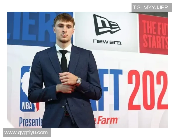 19岁新星弗拉格首秀狂砍33分9板9助展现全能实力引发关注 19岁新星弗拉格首秀狂砍33分9板9助展现全能实力引发关注